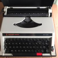 Macchina da scrivere