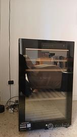 Cantinetta vino Haier Wine Bank 50 serie 7 Nero