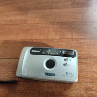 Nikon 230 AF fotocamera compatta vintage