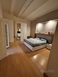 Camera singola con bagno privato in Saragozza