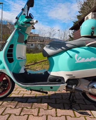 VESPA 300 GTS PARI AL NUOVO