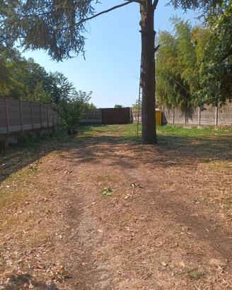 Terreno agricolo recintato con acqua potabile