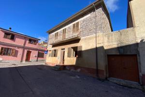 Sindia casa indipendente su due livelli