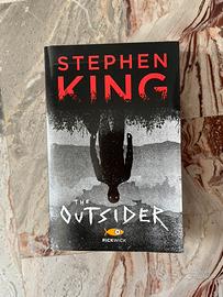 Libro stephen king “the outsider”