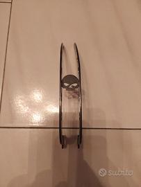 Unghia faro per Harley Davidson 