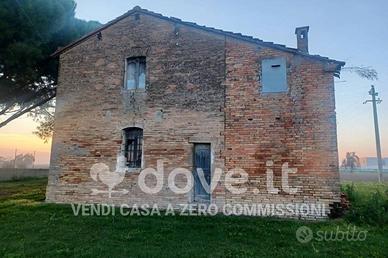 Villa Via Gardizza, 13, 48017, Conselice