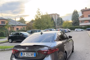 Alfa Romeo giulia Q4 Veloce