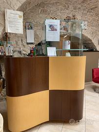 Bancone in legno