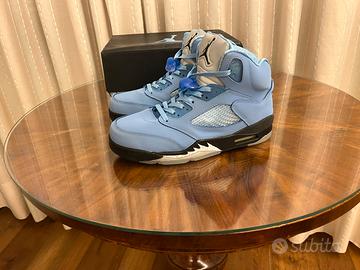 Jordan 5 UNC