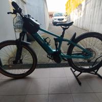 E-bike Cube stereo