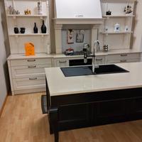 CUCINA in legno NUOVA