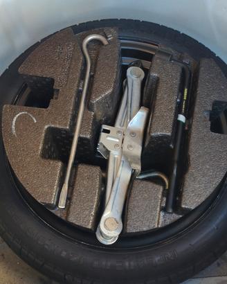 ruotino completo Nissan Micra 5 serie 