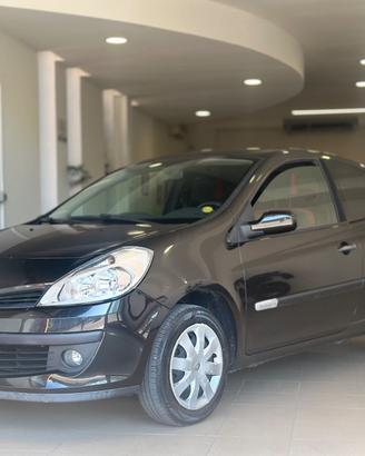 Renault Clio 1.2 16V 3 porte Rip Curl