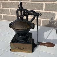 Macinacaffè antico Peugeot da collezione