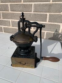 Macinacaffè antico Peugeot da collezione