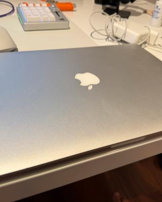 MacBook Pro 15” Retina Late 2013 i7 8GB