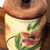 VASO DECORATO CON COPERCHIO.