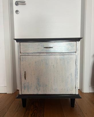 Comodino Decapato Shabby Chic con Cassetto e Vano