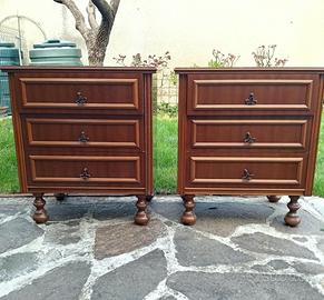 Comodini in legno vintage con cassetti, marrone