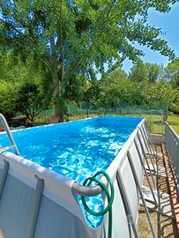 Piscina Bestway con pompa e accessori 