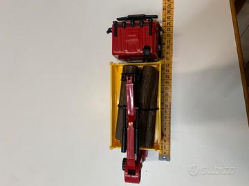 Camion porta legna