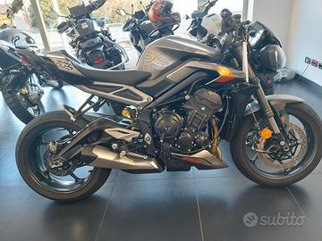 Triumph street triple RS