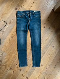 Jeans in denim Diesel “Sleenker X”