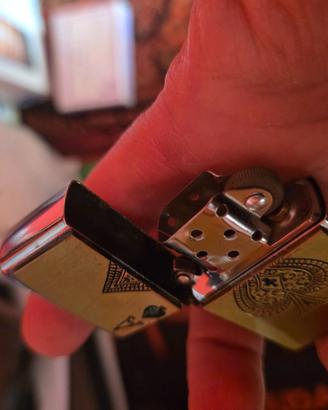 Accendino zippo