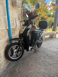 Scooter Elettrico Cvm Urban XL