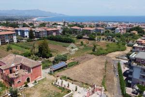 TER. RESIDENZIALE A RIPOSTO