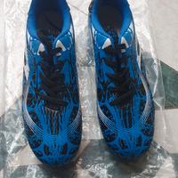 Scarpe calcetto nuove 44