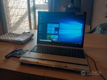 Notebook Toshiba Harman/kardon 17 Pollici Win 10
