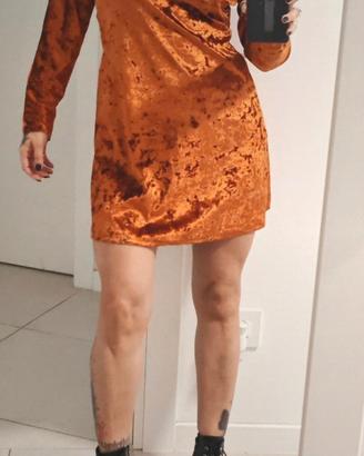 Vestitino in ciniglia, scollo profondo, ruggine, t