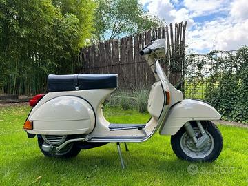 Vespa PX 150 E