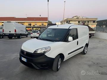 FIAT DOBLO' 1.3 95CV 2019 COIBENTATO