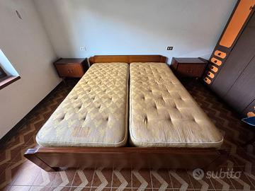 Giroletto Matrimoniale e Coppia Comodini Vintage