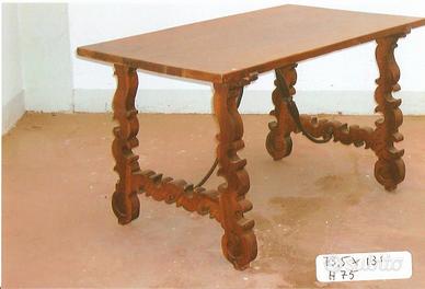 Tavolo a Lira 
