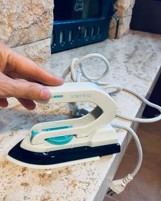 Ferro da stiro da viaggio Black&Decker