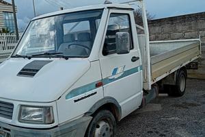 IVECO 35.12 CASSONE FISSO