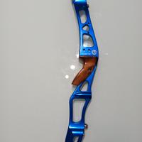 Riser Kinetic per tiro con l'arco 