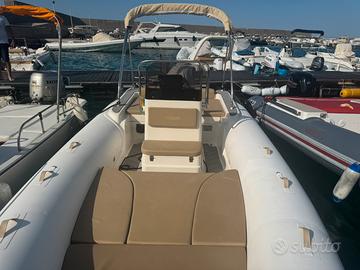 Gommone nautica led 590