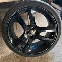 Cerchi 18 pollici e  pneumatici Pirelli Alfa  Mito