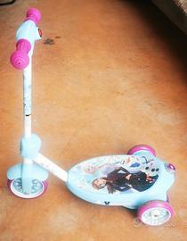 monopattino bambina frozen