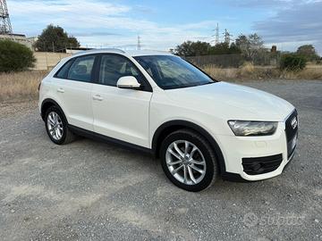 Audi Q3 2.0 Diesel 140 CV-Anche Permuta