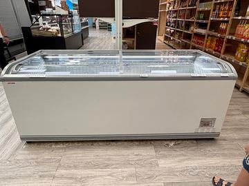 Pozzetto adatto attività commerciali