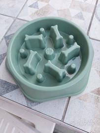 Ciotola anti ingozzamento