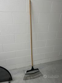 Rastrello per foglie