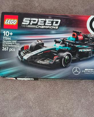 Lego Mercedes Petronas F1 - 267 pezzi- nuovo