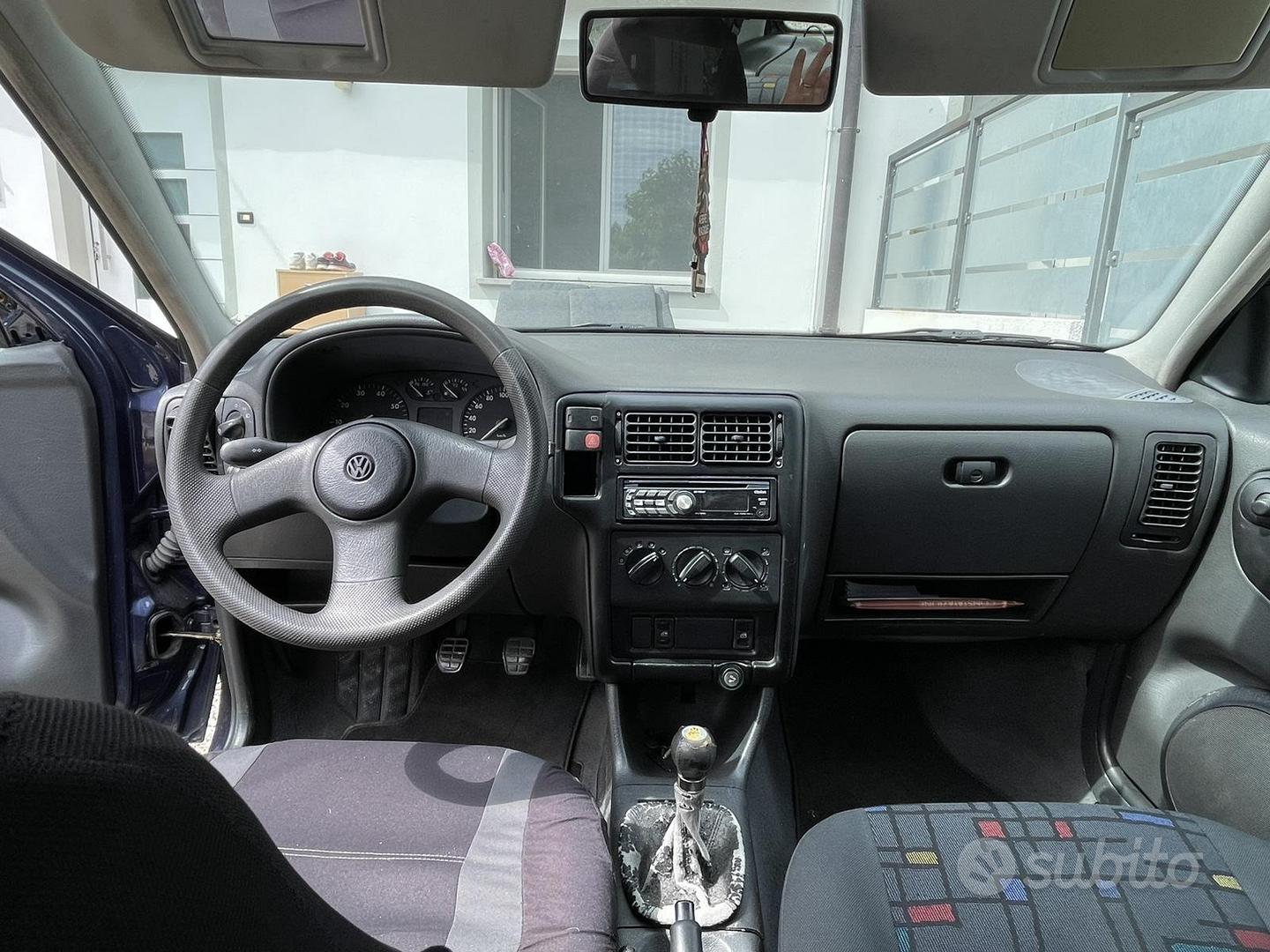 Volkswagen Polo 1997 photo 3