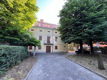 BIFAMILIARE A REGGIO NELL'EMILIA
